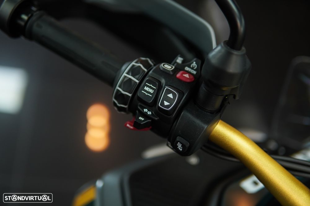 BMW R 1300 GS Adventure KARAKORUM Option 719 Akrapovic ASA - 35