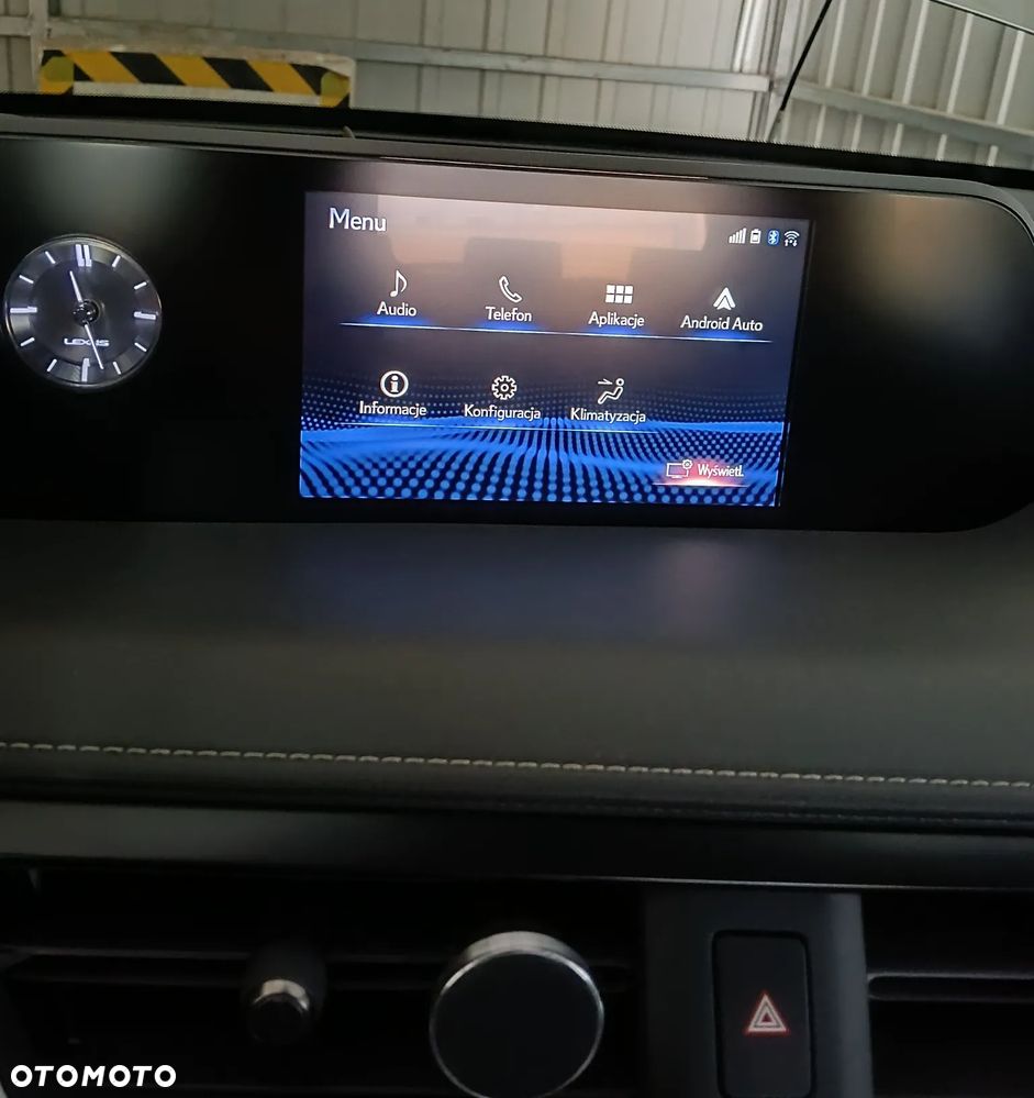 Lexus UX - 20