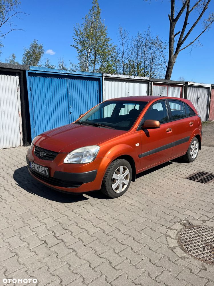 Kia Rio 1.4 (klm) / Comfort + - 3
