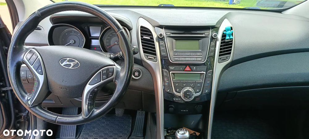 Hyundai i30 1.6 CRDi Style - 13