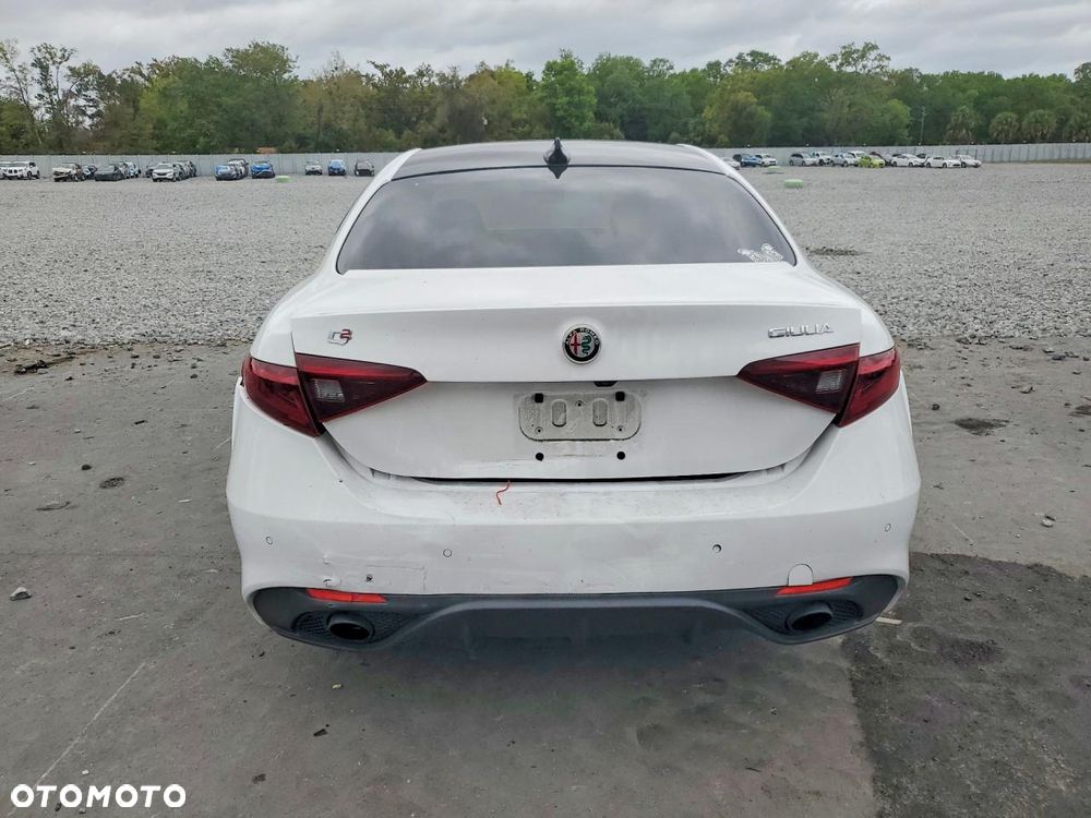 Alfa Romeo Giulia 2.0 Turbo Veloce TI Q4 - 5