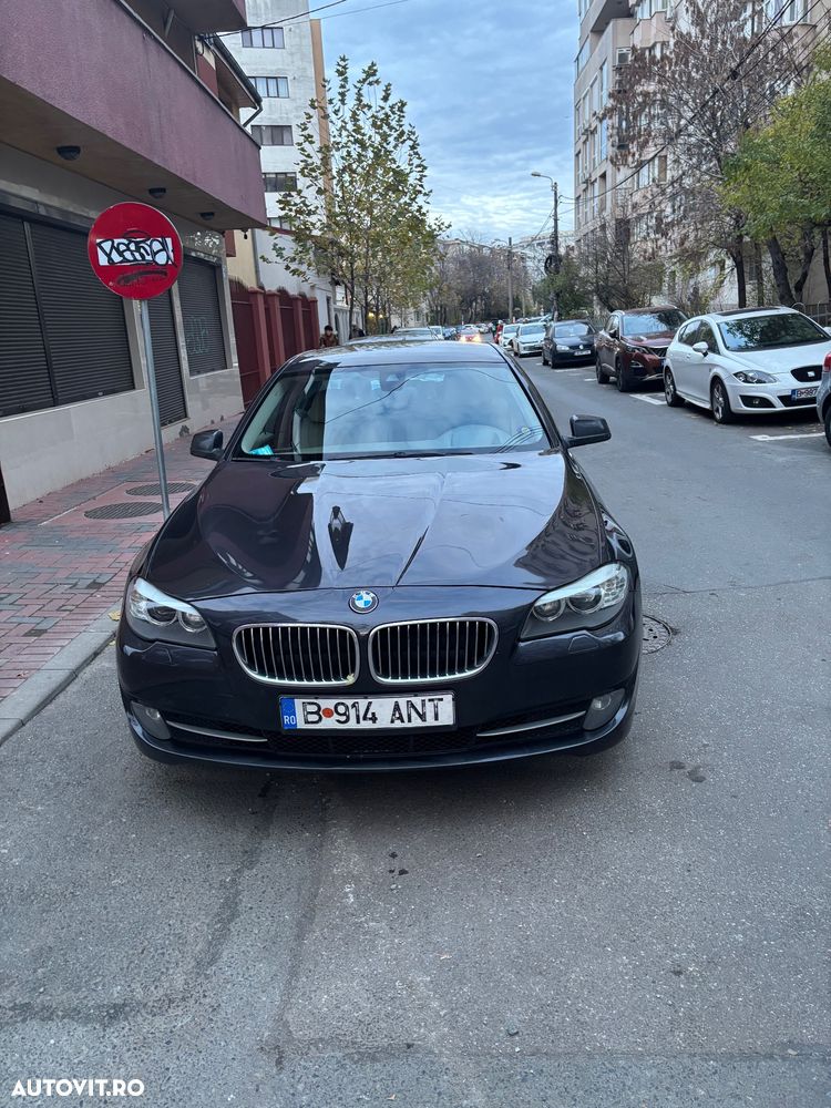 BMW Seria 5 530d xDrive Aut. - 2
