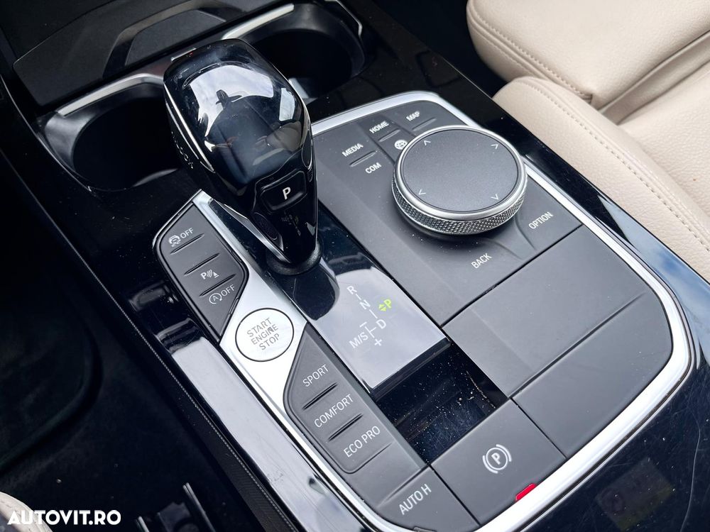 BMW Seria 2 220d Active Tourer Aut. M Sport - 36