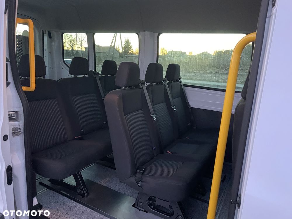 Ford Transit - 11