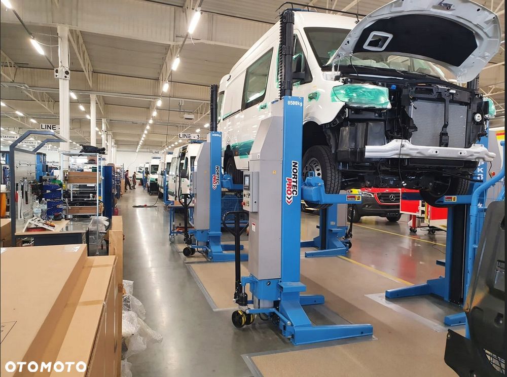 PK8500W NORTEC PRO 8,5T – Mobilny podnośnik kolumnowy do samochodów ciężarowych, autobusów i pojazdów specjalnych (zestaw 4 kolumn) - 3