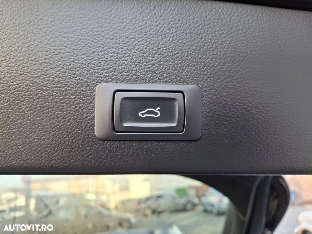 Audi A6 Avant 2.0 TDI Ultra S tronic - 27