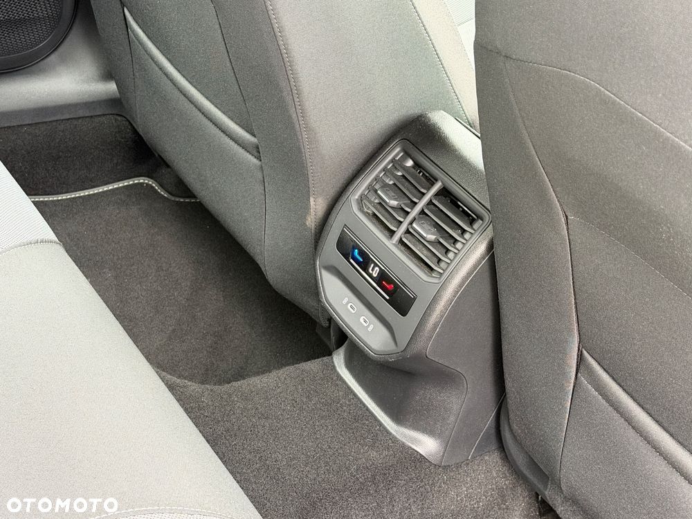 Seat Leon 1.5 eTSI Style DSG - 13
