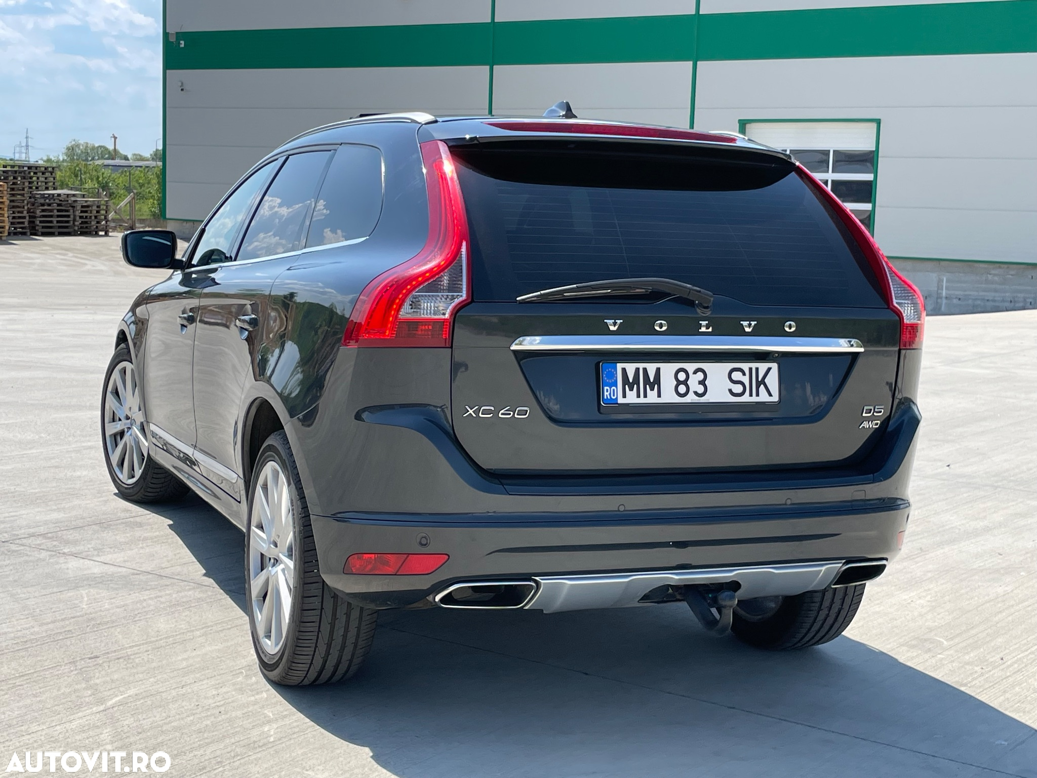 Volvo XC 60 D5 AWD Geartronic Summum - 26