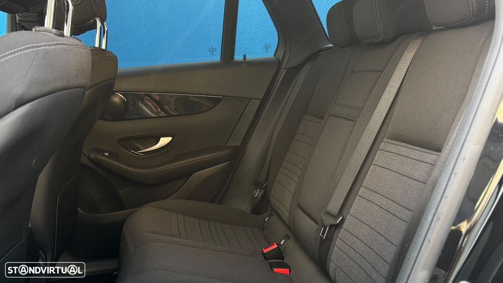 Mercedes-Benz GLC 300 - 9