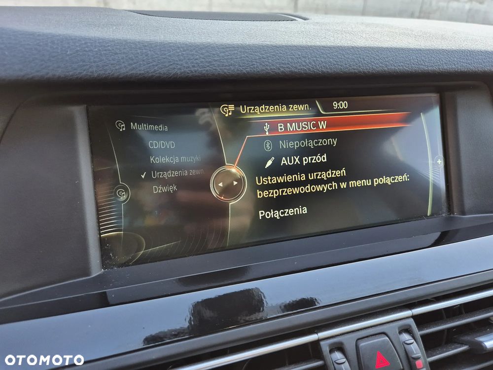 BMW Seria 5 520d - 27