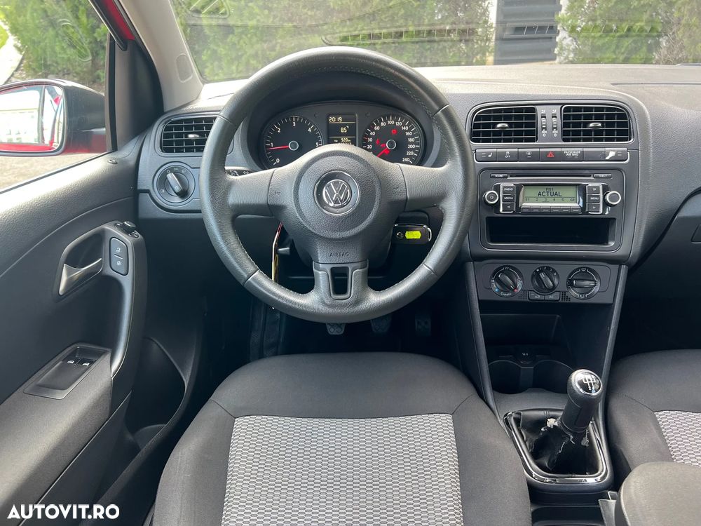 Volkswagen Polo 1.6 TDI DPF Trendline BlueMotion Technology - 18