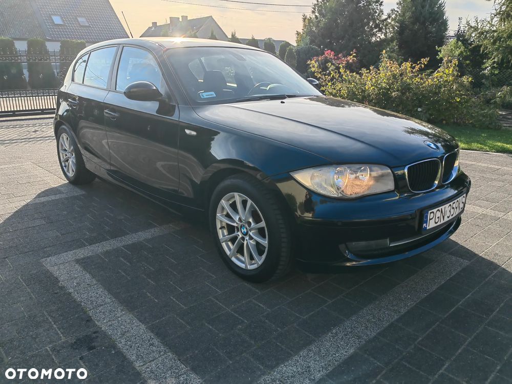 BMW Seria 1 118i - 3