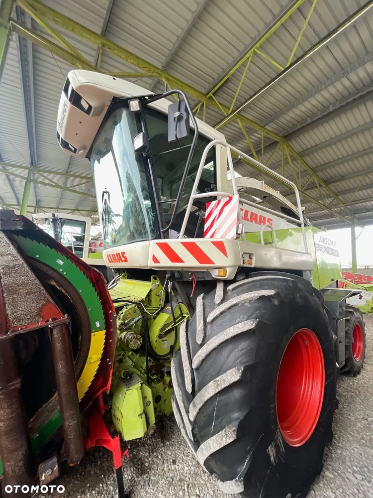 Claas JAGUAR 850 - 12