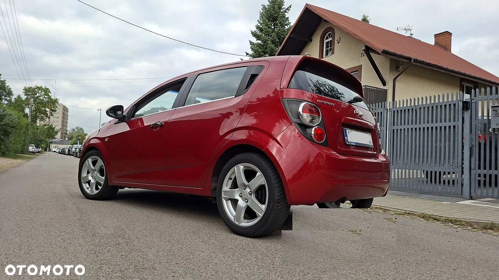 Chevrolet Aveo 1.4 16V LS - 21