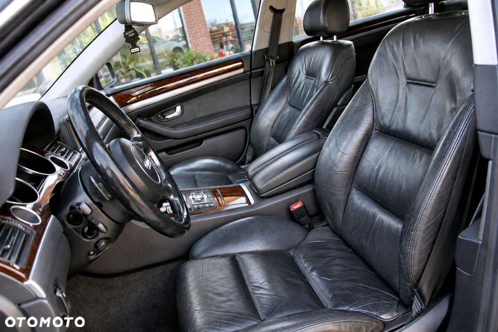 Audi A8 - 15