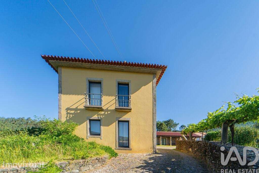 Moradia isolada T5 em Gondar e Orbacém de 401 m2 - Grande imagem: 3/40