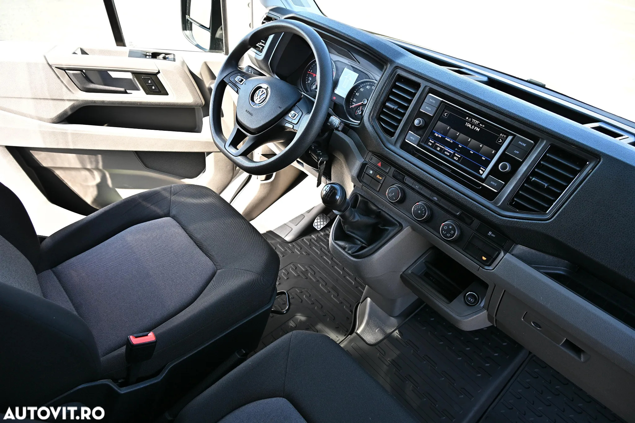 Volkswagen Crafter - 16