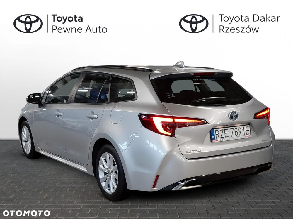 Toyota Corolla 1.8 Hybrid Comfort - 3