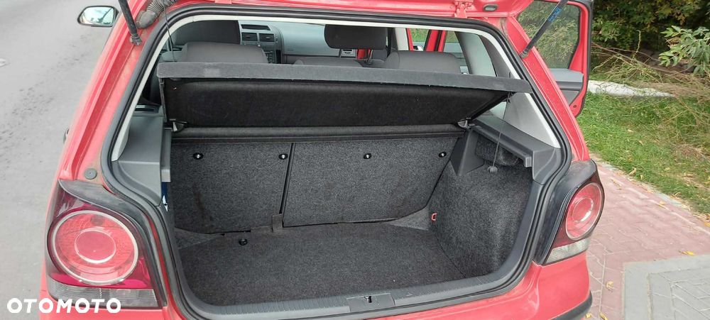 Volkswagen Polo - 7