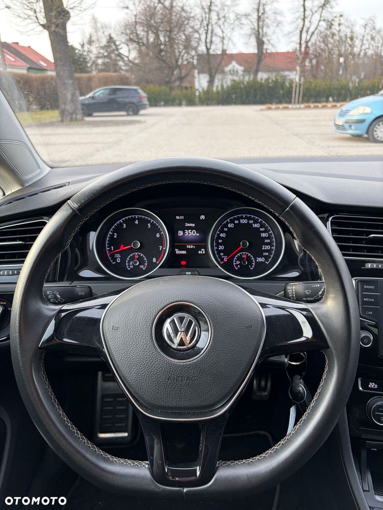 Volkswagen Golf 1.2 TSI BlueMotion Technology Cup - 16