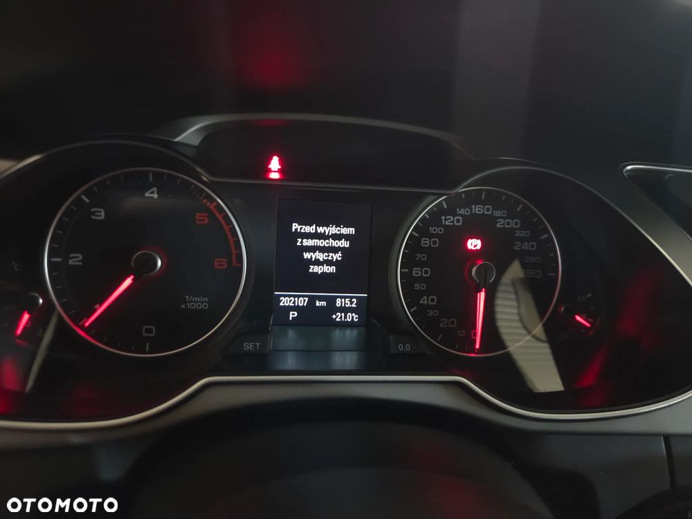 Audi A4 Avant 2.0 TDI DPF quattro S tronic S line Sportpaket - 7