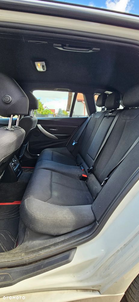 BMW Seria 3 - 15