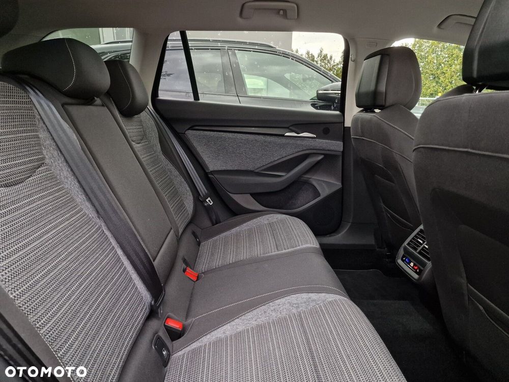 Skoda Superb 1.5 TSI mHEV Selection DSG - 16