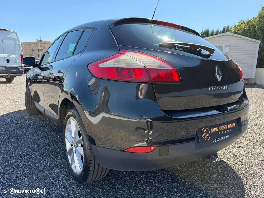 Renault Mégane 1.5 dCi Dynamique - 22