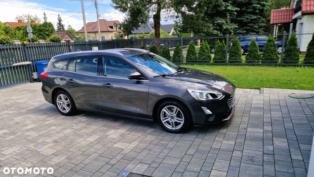 Ford Focus 1.0 EcoBoost Titanium - 2