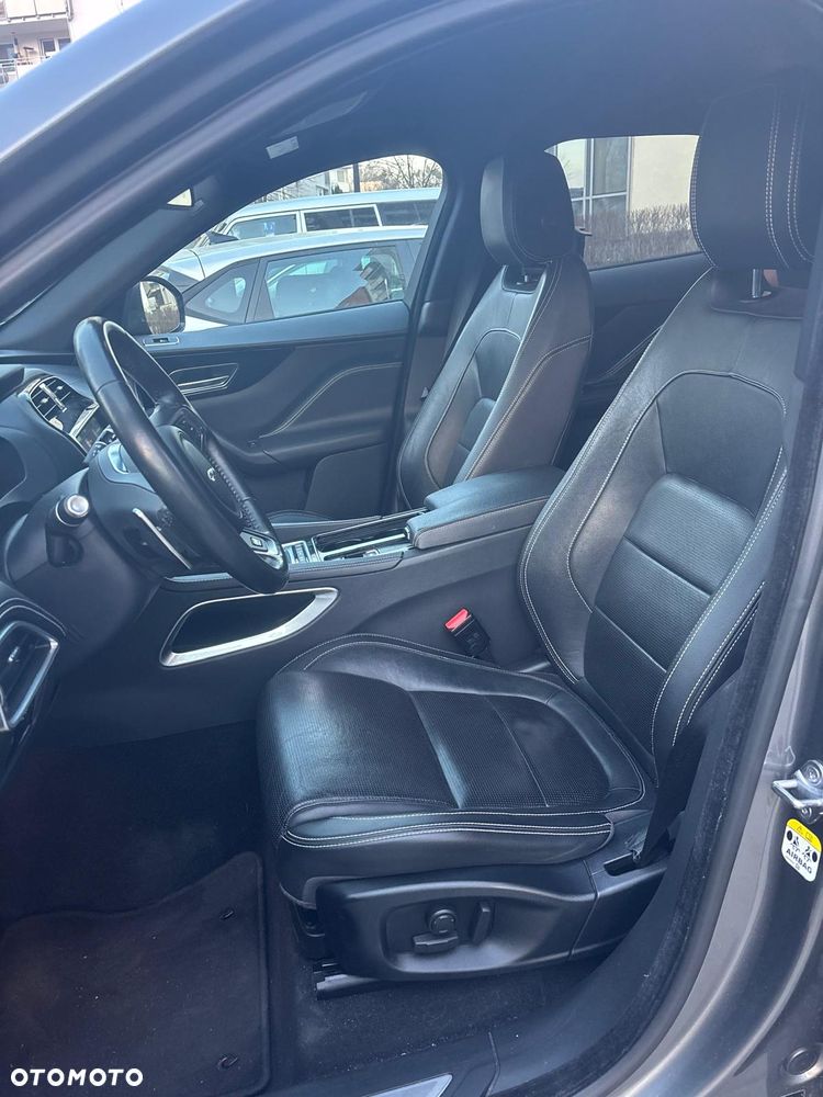 Jaguar F-Pace 2.0 i4D AWD R-Sport - 14