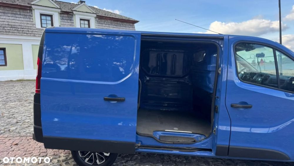 Opel VIVARO - 22