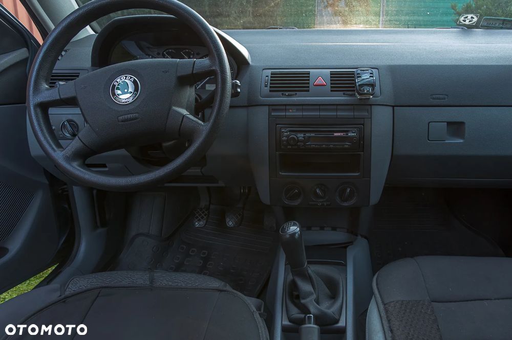 Skoda Fabia 1.4 - 6