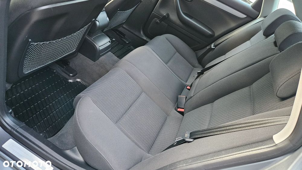 Audi A4 Limousine - 24