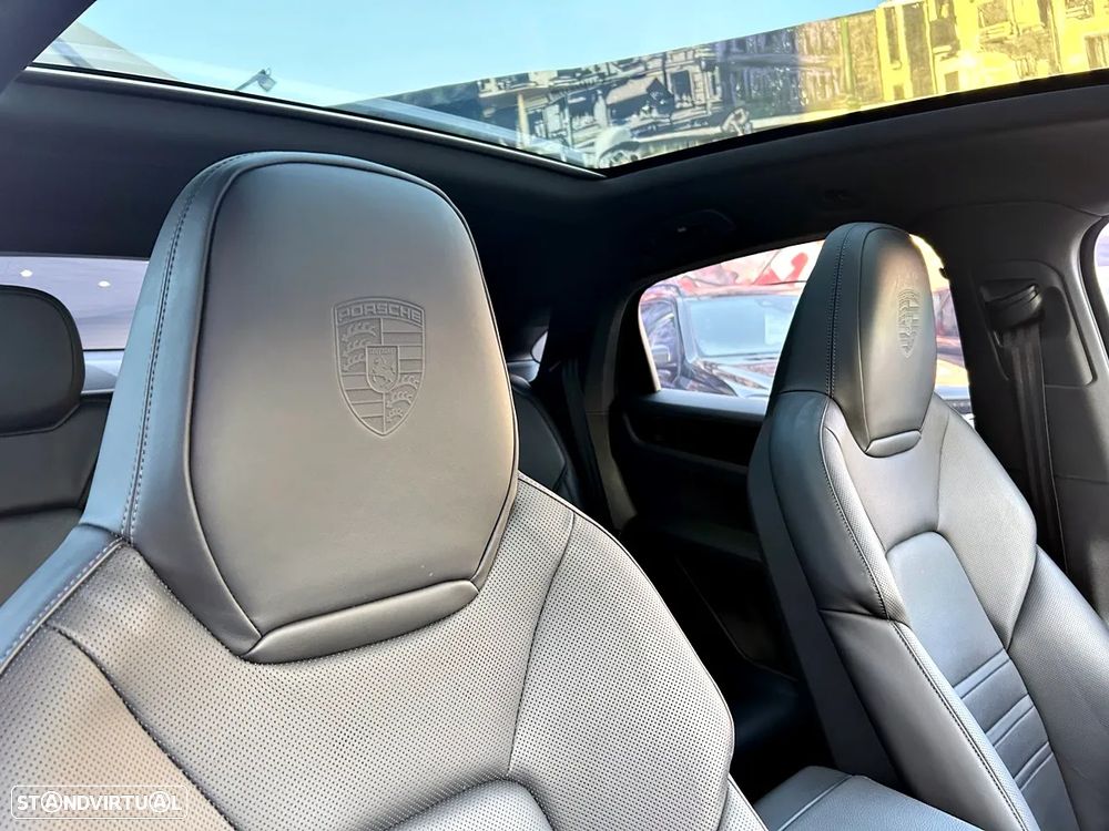 Porsche Cayenne Coupé E-Hybrid - 41