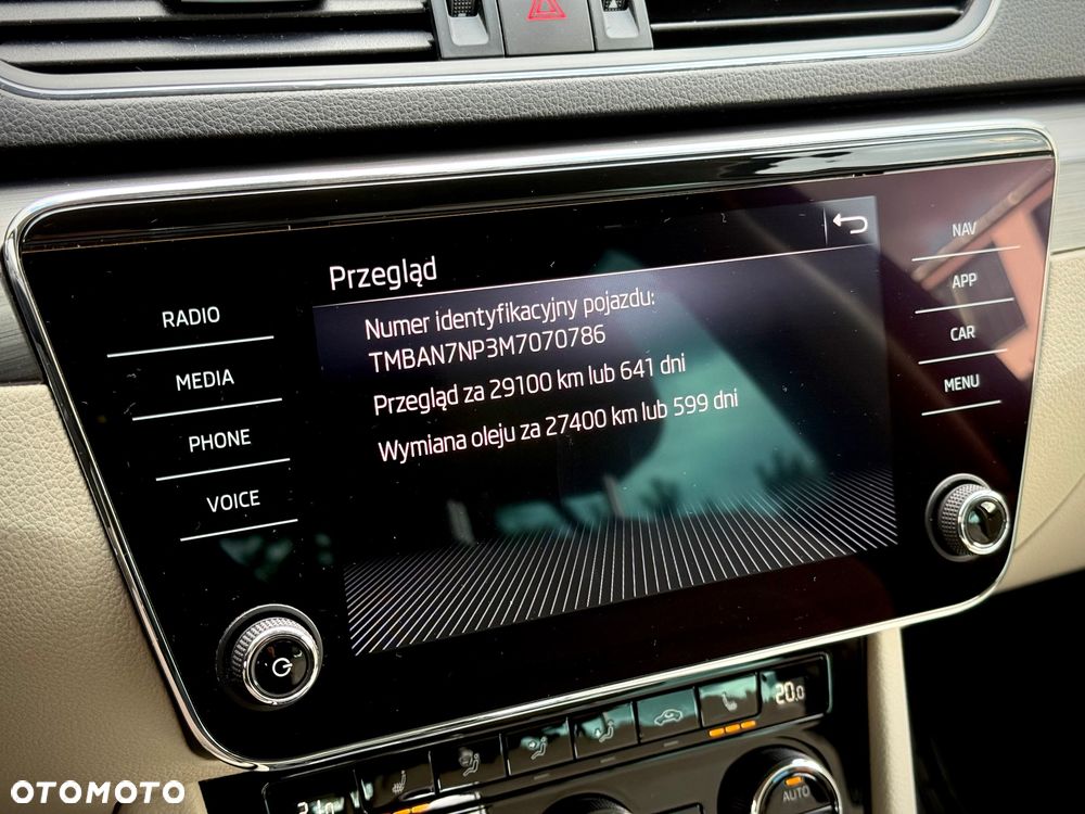 Skoda Superb 1.5 TSI Style DSG - 26