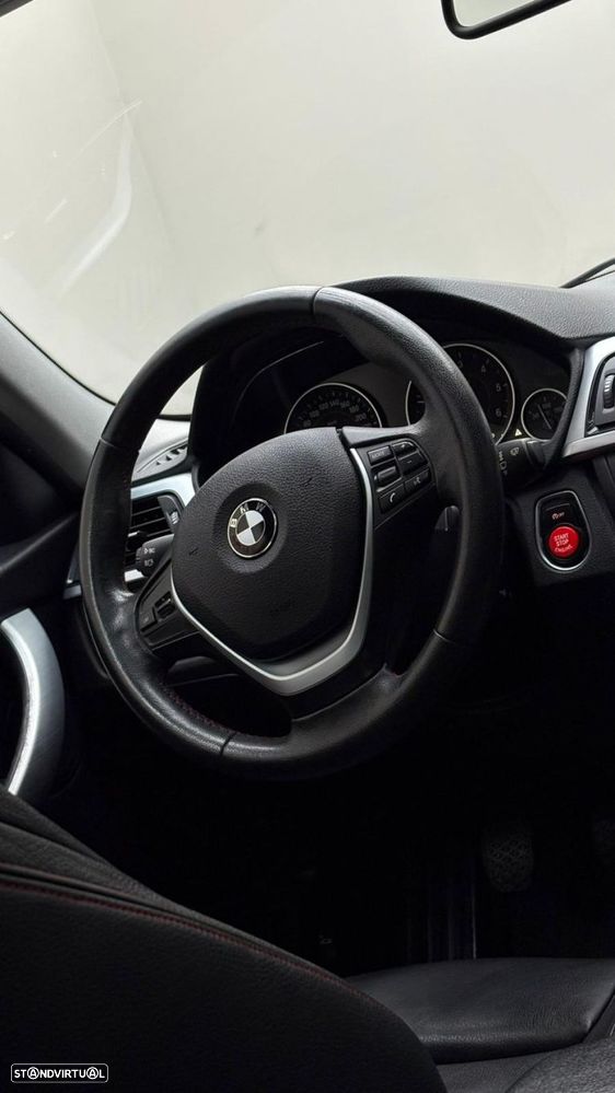 BMW 320 d Touring xDrive Sport Line - 17