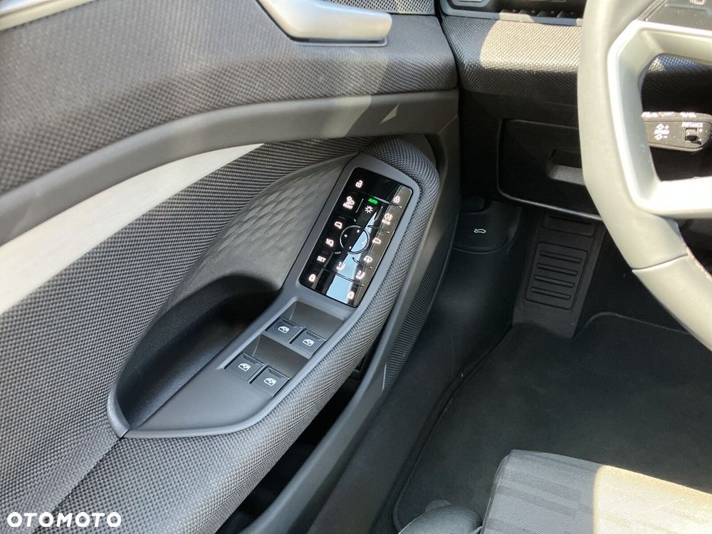 Audi A6 Avant - 15