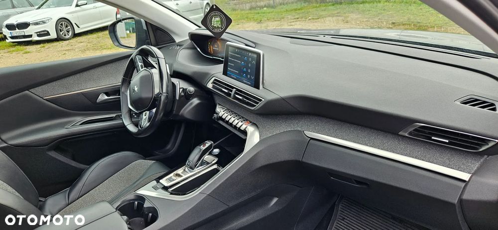 Peugeot 3008 - 26