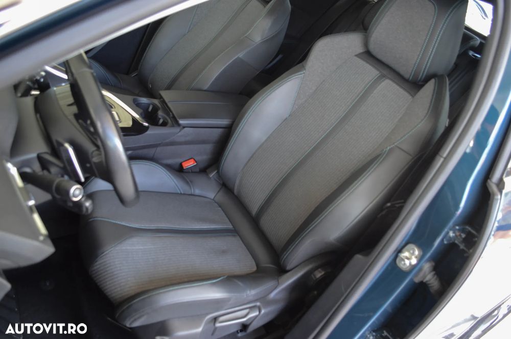 Peugeot 3008 225 e-EAT8 Allure Pack - 30