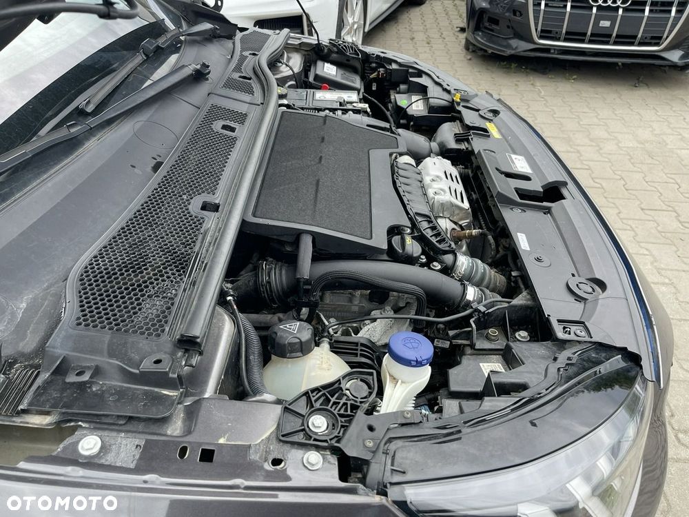 Peugeot 208 PureTech 100 EAT8 GT - 14