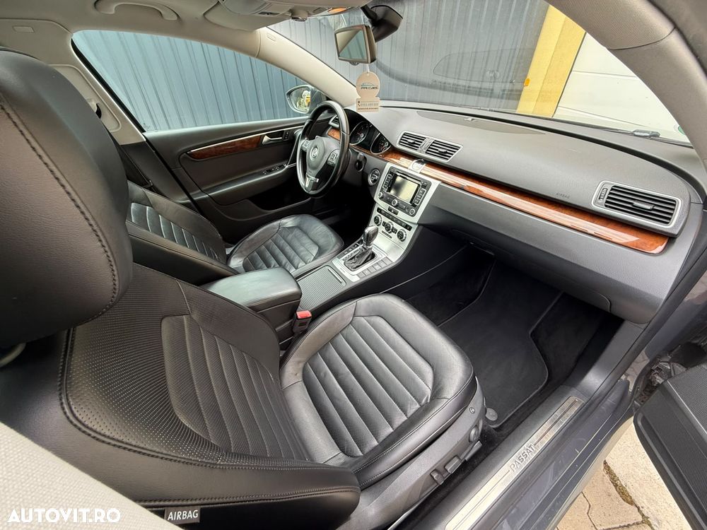 Volkswagen Passat 2.0 TDI 4Motion DSG BlueMotion Tech Highline - 18