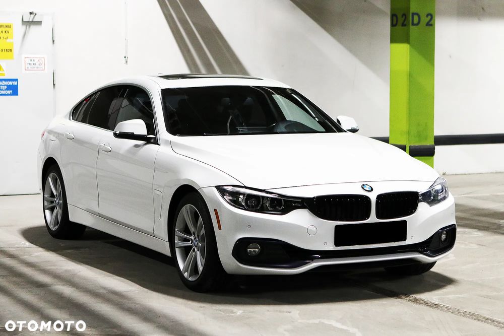BMW Seria 4 430i xDrive Sport-Aut Sport Line