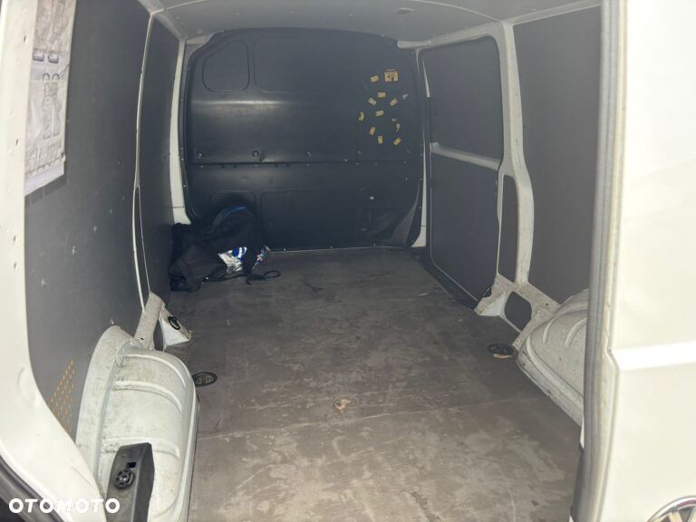 Volkswagen Transporter T6 - 13