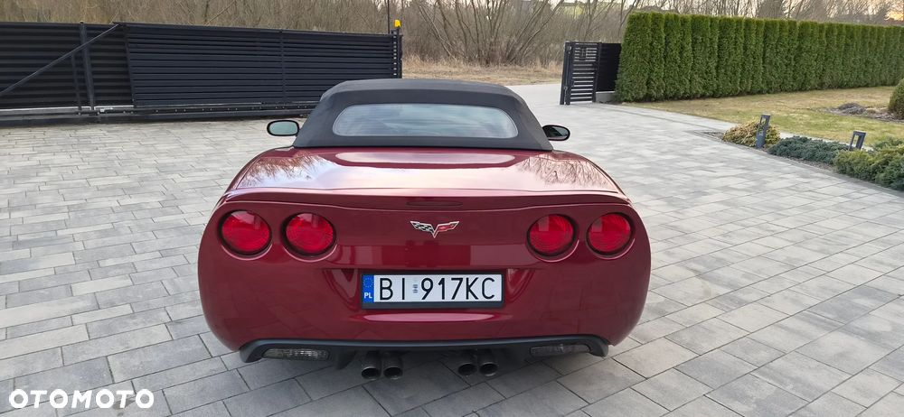 Chevrolet Corvette - 13