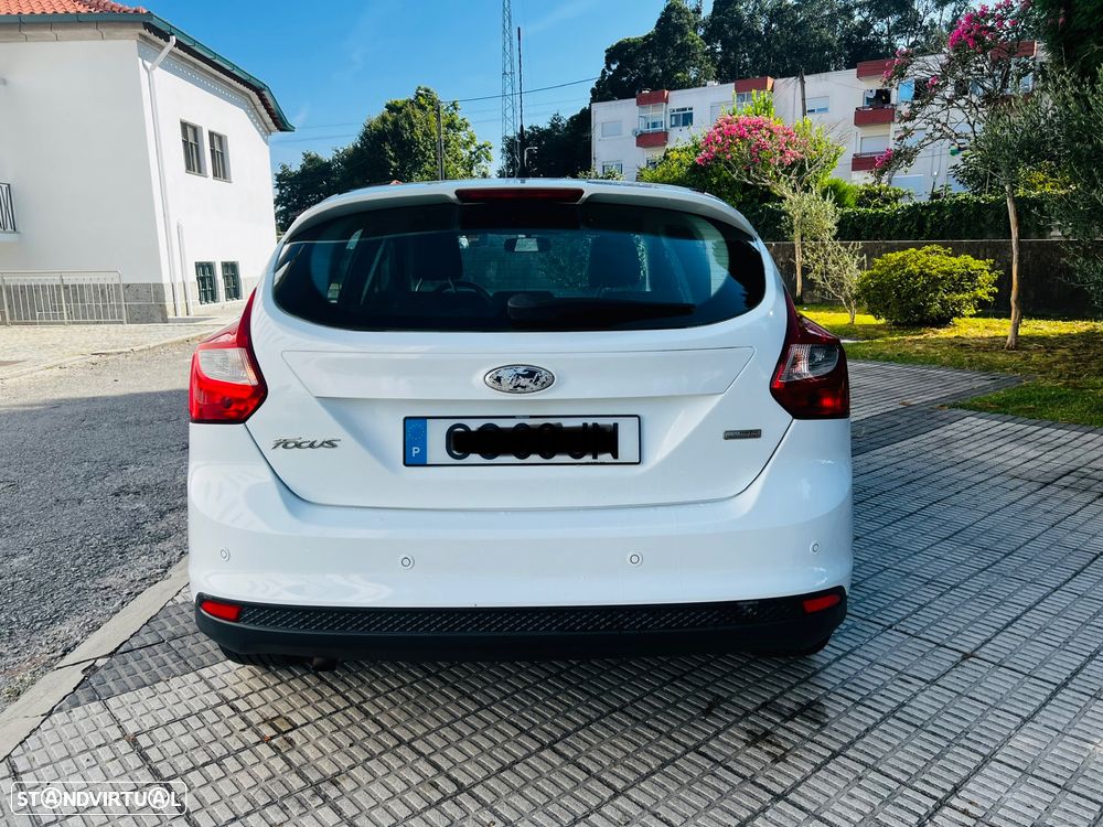Ford Focus 1.0 SCTi Titanium - 7