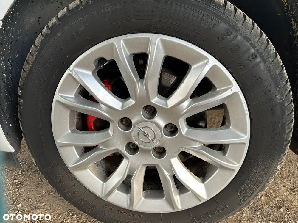 Opel Astra 1.3 CDTI DPF - 12