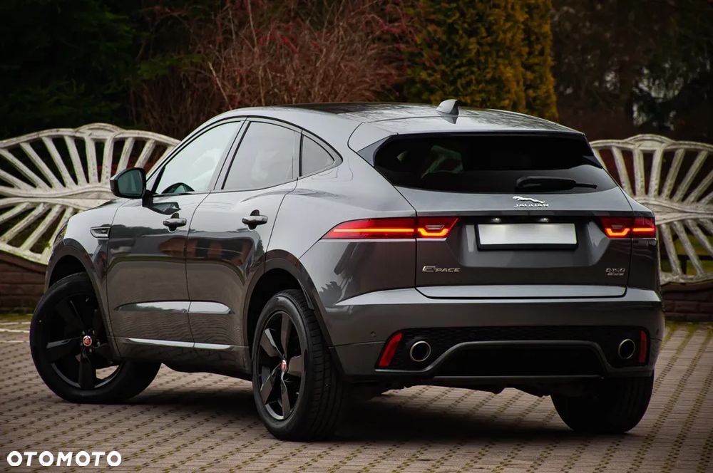 Jaguar E-Pace - 34
