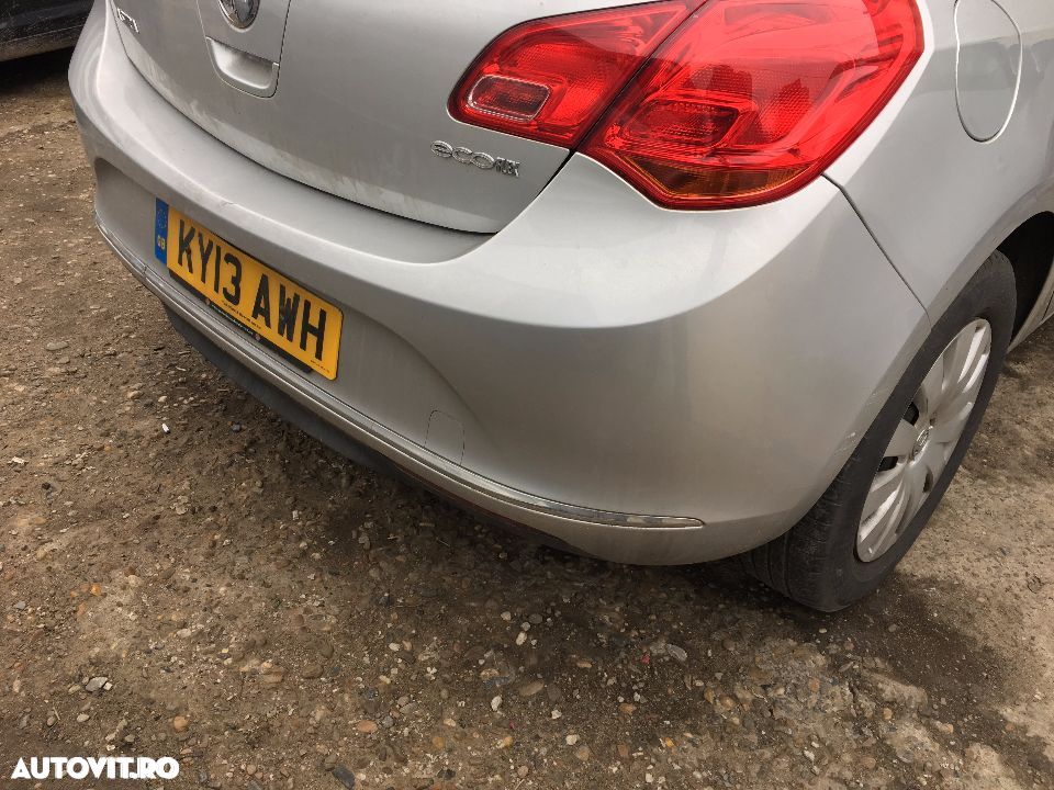 Stop Tripla Lampa Hayon Stanga sau Dreapta Opel Astra J 2009 - 2015 - 2