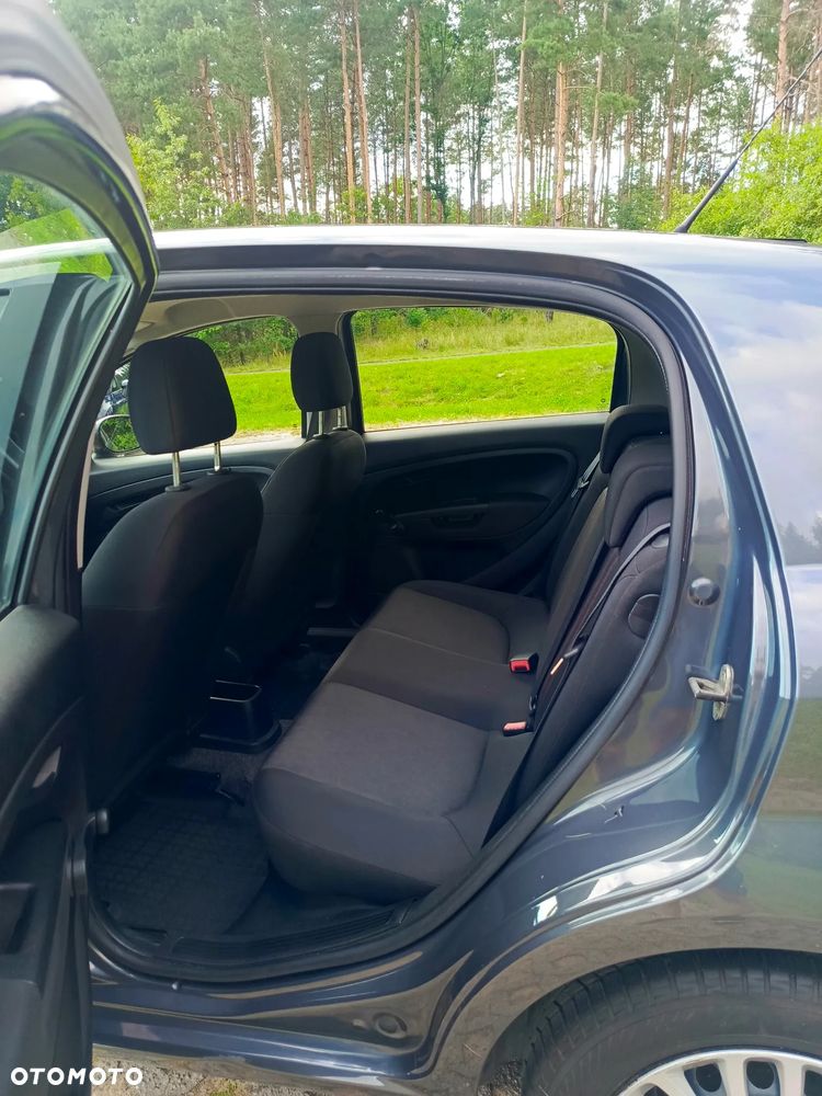 Fiat Punto 1.2 Fresh - 13