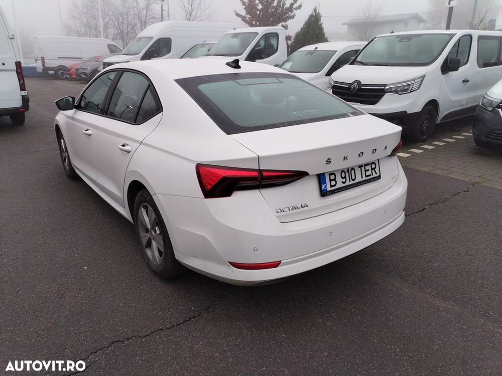 Skoda Octavia 2.0 TDI Ambition - 3